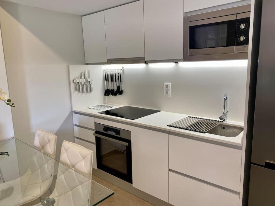 Piso De 2 Habitaciones, 3 Piscinas Y Cerca Del Mar Росас Экстерьер фото